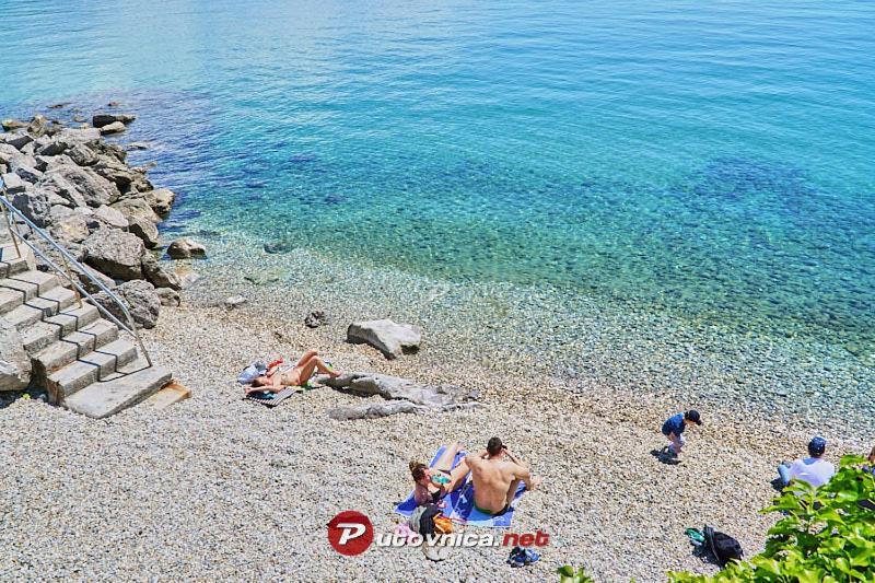 Apartment Zlatko , Ten Steps To The Sea Opatija Exteriör bild
